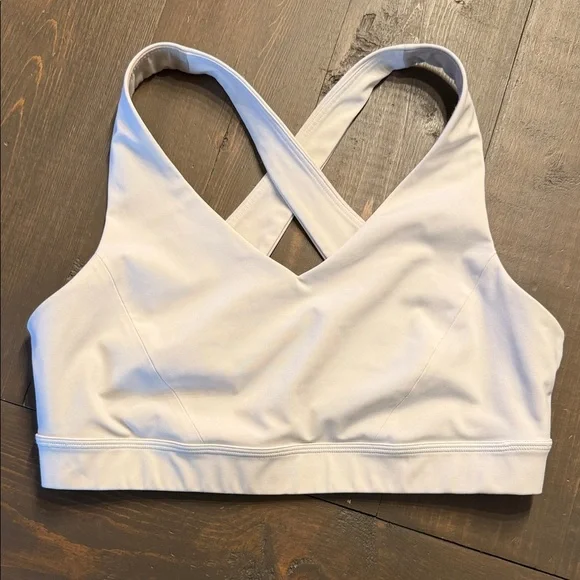 Lululemon Envital Bra EUC 10 - Picture 4 of 7